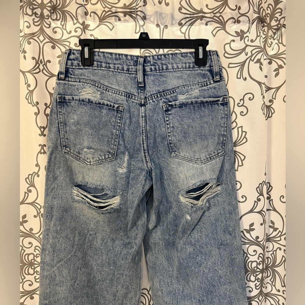 Windsor Mid-Rise Wide Leg Denim distressed Jeans